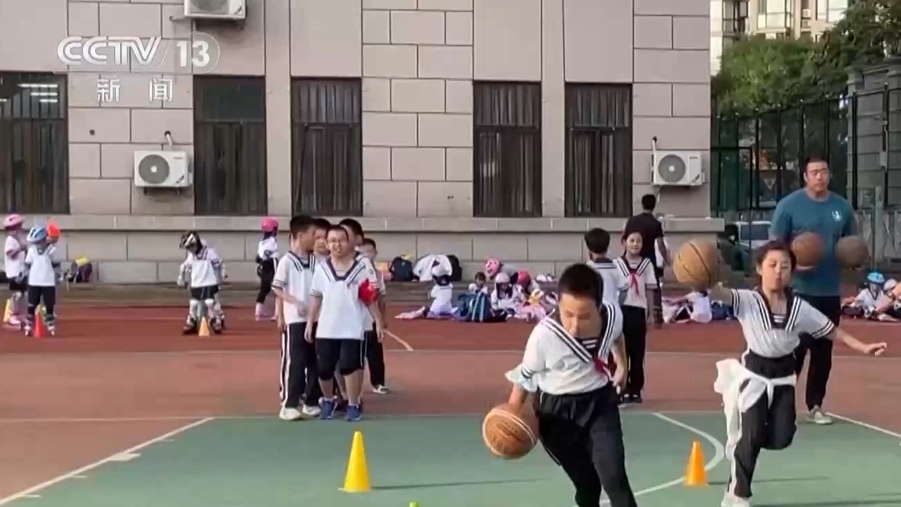 在这里
